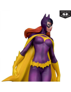 DC Cover Girls statuette... 2