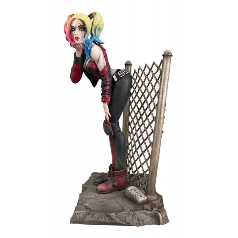 DC Comic Gallery DCeased Harley Quinn...